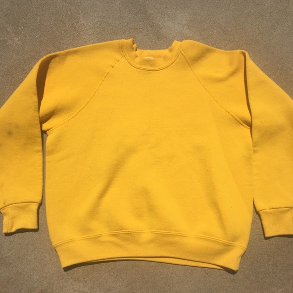Sweaters - Vintage Sweatshirt